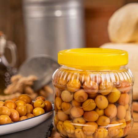 yeşil zeytin 1kg pet ÇİZİK